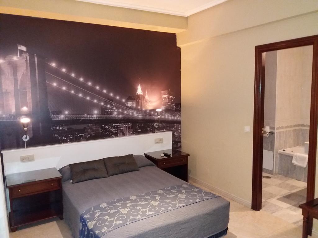 Hotel Nuevo Ara Caces Zewnętrze zdjęcie