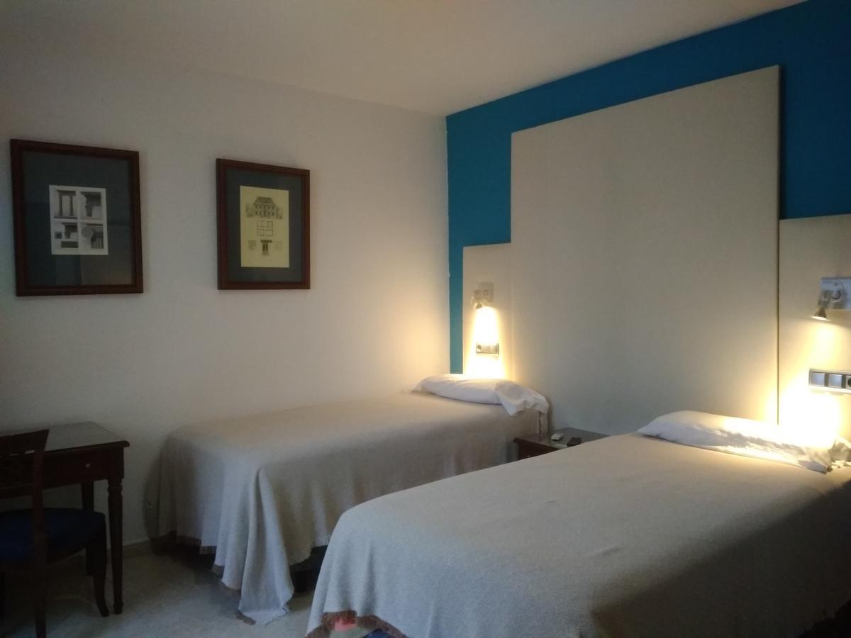 Hotel Nuevo Ara Caces Zewnętrze zdjęcie