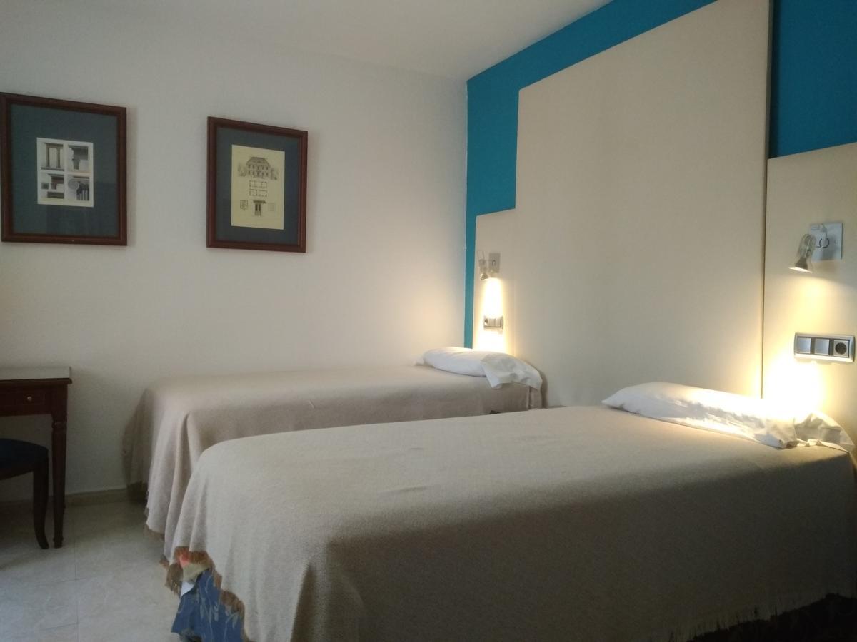 Hotel Nuevo Ara Caces Zewnętrze zdjęcie