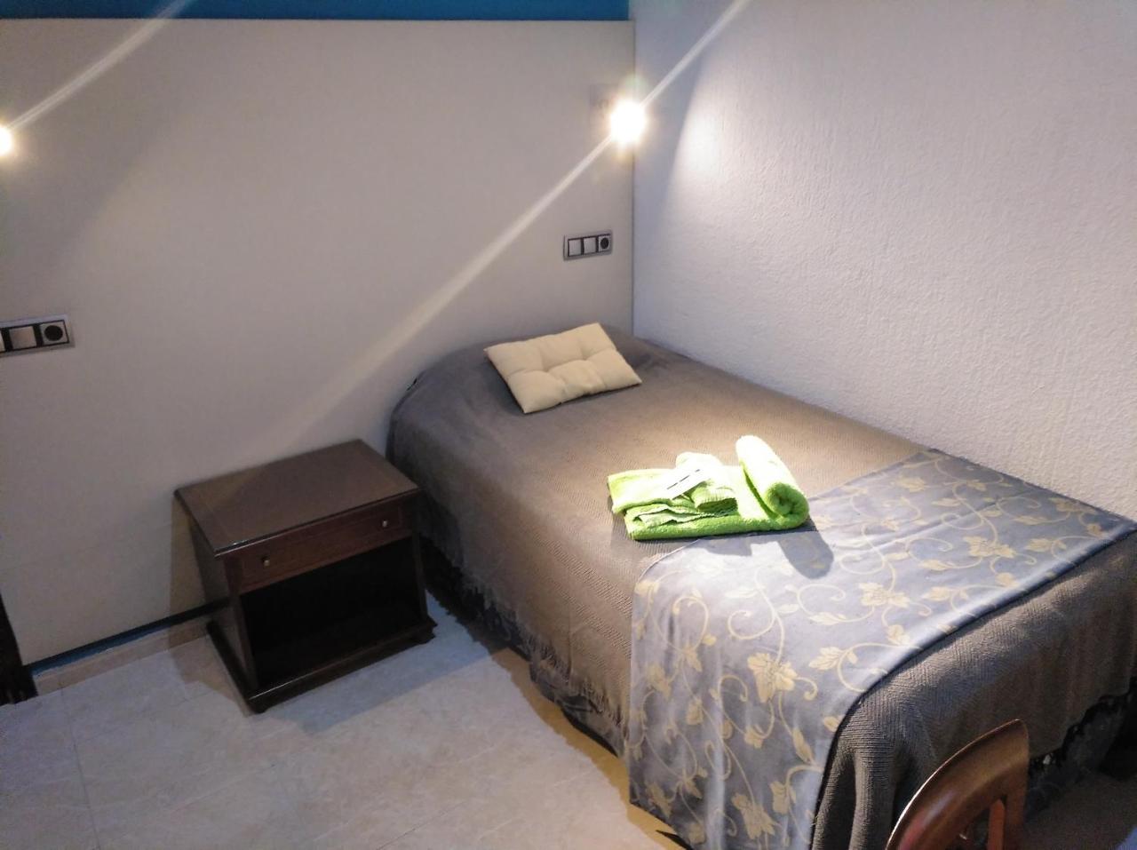 Hotel Nuevo Ara Caces Zewnętrze zdjęcie