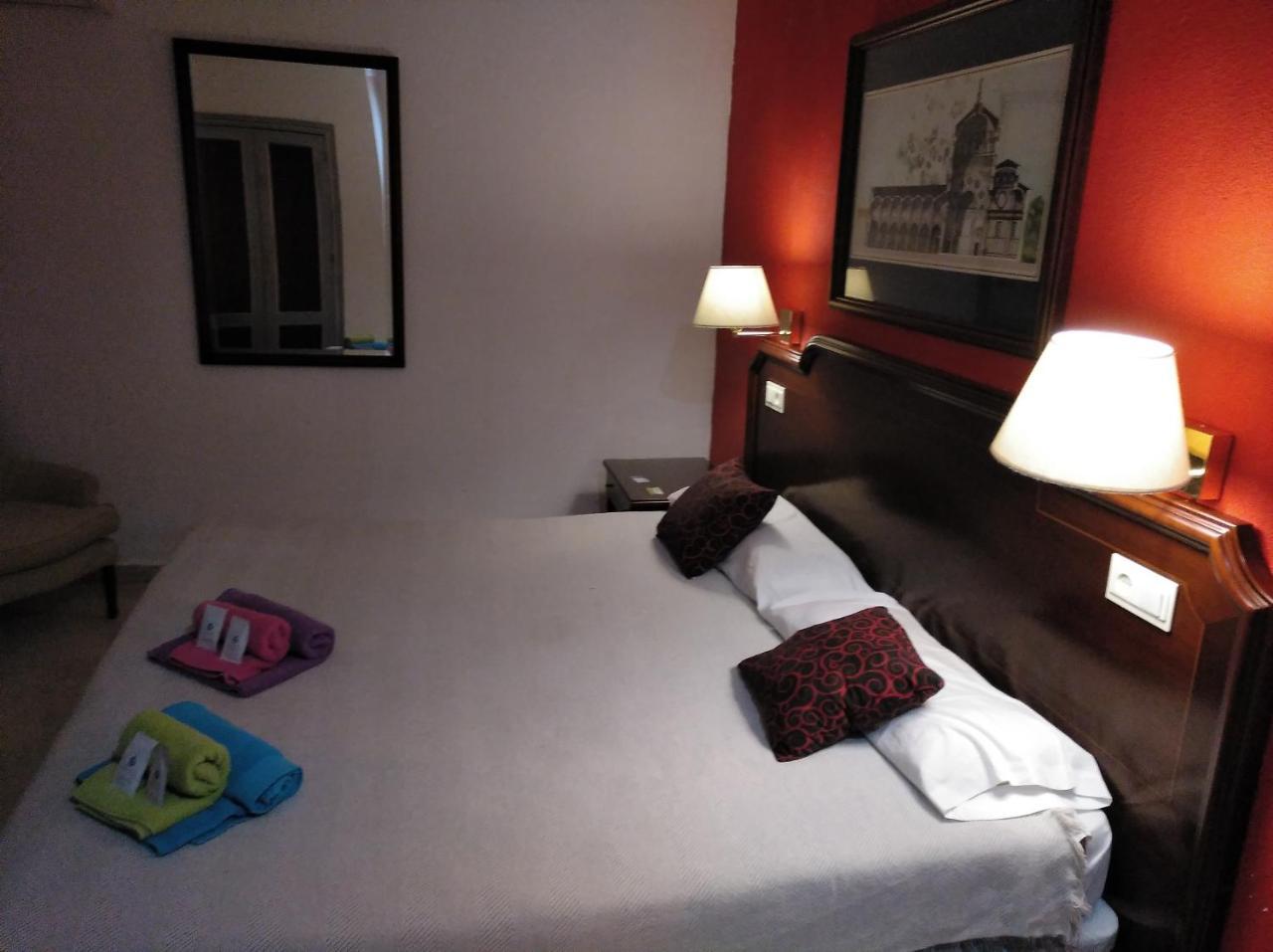 Hotel Nuevo Ara Caces Zewnętrze zdjęcie